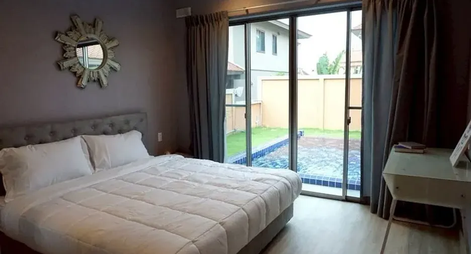 For rent 4 bedrooms house in Bang Lamung, Chonburi