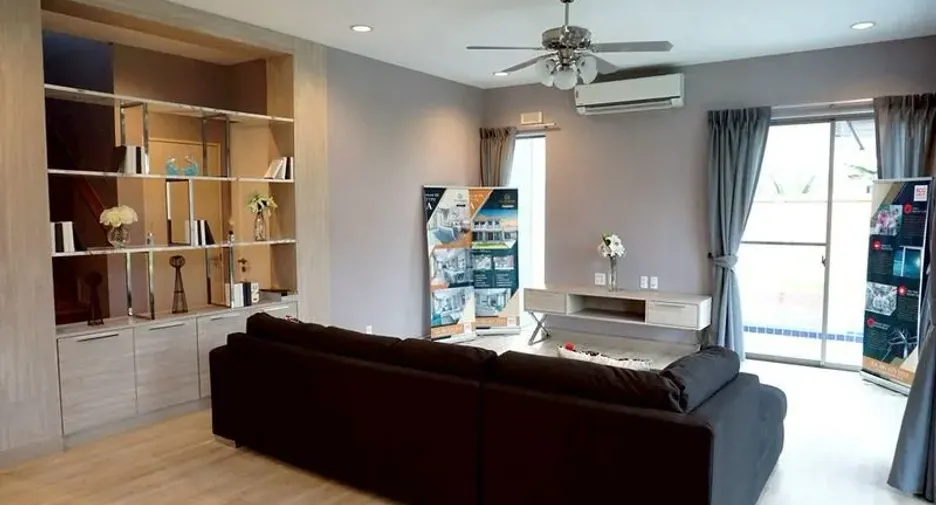 For rent 4 bedrooms house in Bang Lamung, Chonburi