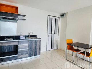 For rent 1 bed condo in Mueang Samut Prakan, Samut Prakan