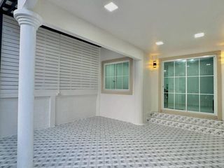 For sale 3 bed townhouse in Mueang Nonthaburi, Nonthaburi