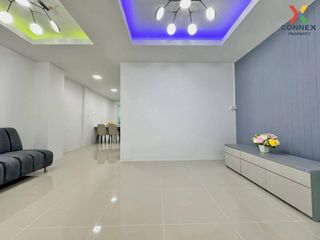 For sale 3 bed townhouse in Mueang Nonthaburi, Nonthaburi