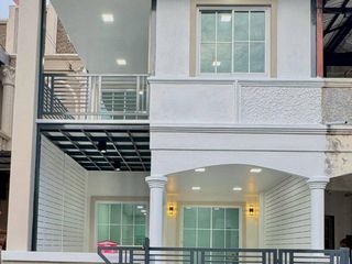 For sale 3 bed townhouse in Mueang Nonthaburi, Nonthaburi