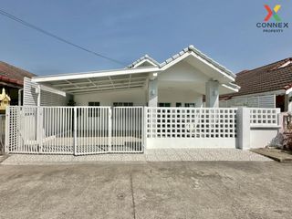 For sale 2 bed townhouse in Mueang Pathum Thani, Pathum Thani