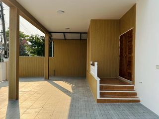 For sale 6 bed house in Khlong Luang, Pathum Thani