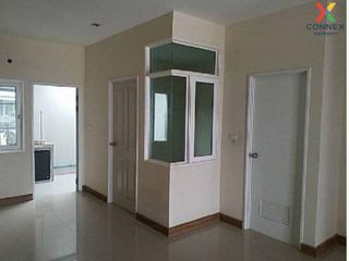 For sale 4 bed townhouse in Prawet, Bangkok