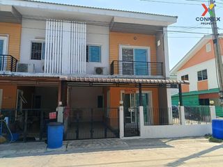 For sale 4 bed townhouse in Mueang Samut Sakhon, Samut Sakhon