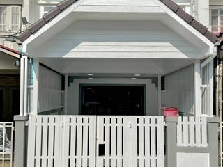 For sale 2 bed townhouse in Pak Kret, Nonthaburi