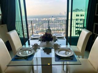 For rent 2 bed condo in Khlong Toei, Bangkok