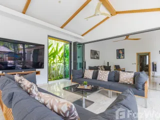 For sale 4 Beds villa in Mueang Phuket, Phuket