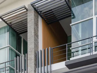 For sale 4 bed townhouse in Lat Phrao, Bangkok