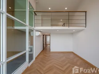 For sale 4 bed townhouse in Lat Phrao, Bangkok