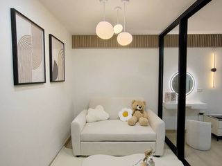 For sale 1 Beds condo in Huai Khwang, Bangkok