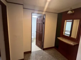 For rent 4 Beds condo in Khlong Toei, Bangkok