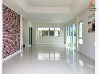 For rent 3 bed house in Phra Samut Chedi, Samut Prakan