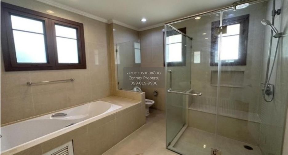 For rent 5 bedrooms house in Suan Luang, Bangkok