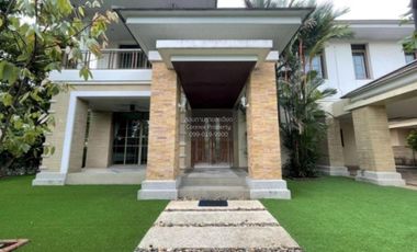 Haus zur Miete mit 5 Zimmer in Suan Luang, Bangkok