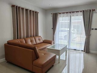 For rent 4 bed house in Saraphi, Chiang Mai