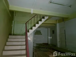 For sale 2 bed townhouse in Pom Prap Sattru Phai, Bangkok