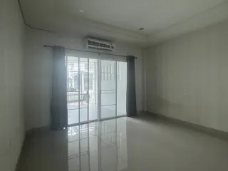 For sale 3 bed townhouse in Hat Yai, Songkhla