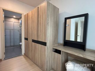 For sale 2 bed condo in Thon Buri, Bangkok