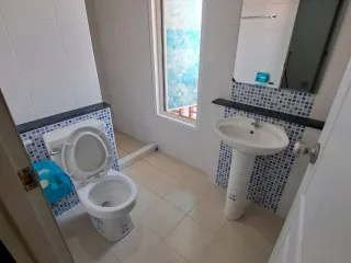For rent 4 bed townhouse in Mueang Samut Sakhon, Samut Sakhon