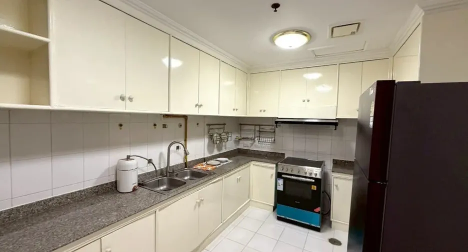 For rent 3 bed condo in Pak Kret, Nonthaburi