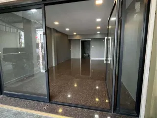 For rent 4 bed townhouse in Mueang Pathum Thani, Pathum Thani
