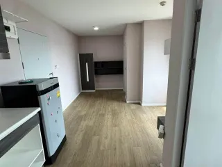 For sale 2 bed condo in Mueang Pathum Thani, Pathum Thani
