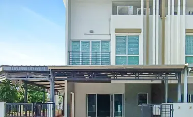 For sale 3 bed townhouse in Mueang Nonthaburi, Nonthaburi