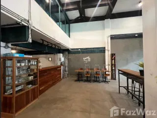 For sale 11 bed townhouse in Lat Lum Kaeo, Pathum Thani