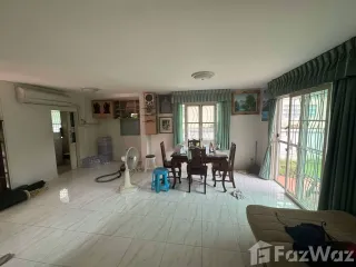 For rent 3 bed house in Mueang Pathum Thani, Pathum Thani