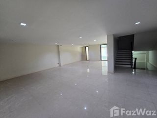 For sale 4 Beds office in Phutthamonthon, Nakhon Pathom