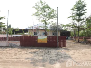 For sale 2 bed retail Space in Non Sang, Nong Bua Lamphu