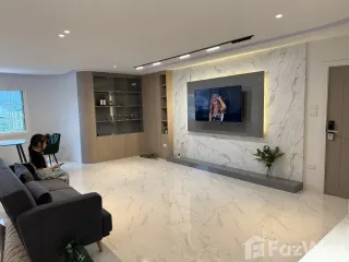 For sale 2 bed condo in Mueang Chiang Mai, Chiang Mai