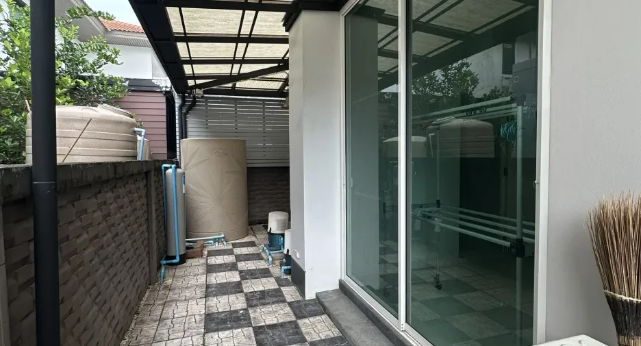 出租 4 卧室 独立屋 在 Lam Luk Ka, Pathum Thani