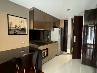 For sale 1 bed condo in Watthana, Bangkok