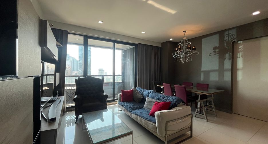 For sale 2 bedrooms condo in Bang Rak, Bangkok