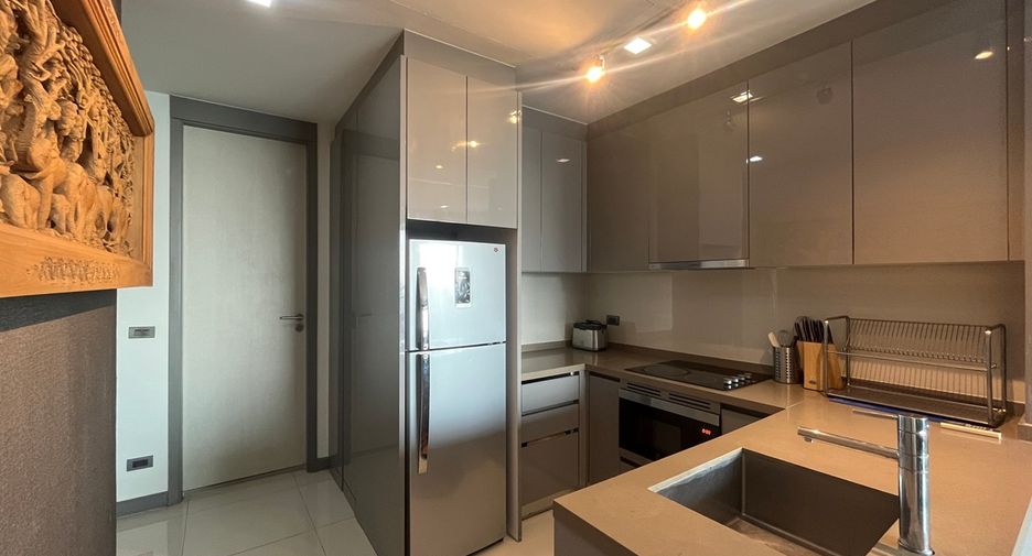 For sale 2 bedrooms condo in Bang Rak, Bangkok