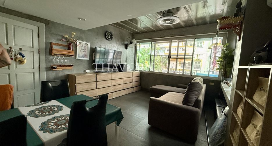 For sale 5 ベッドルーム house in Pratumnak, Pattaya