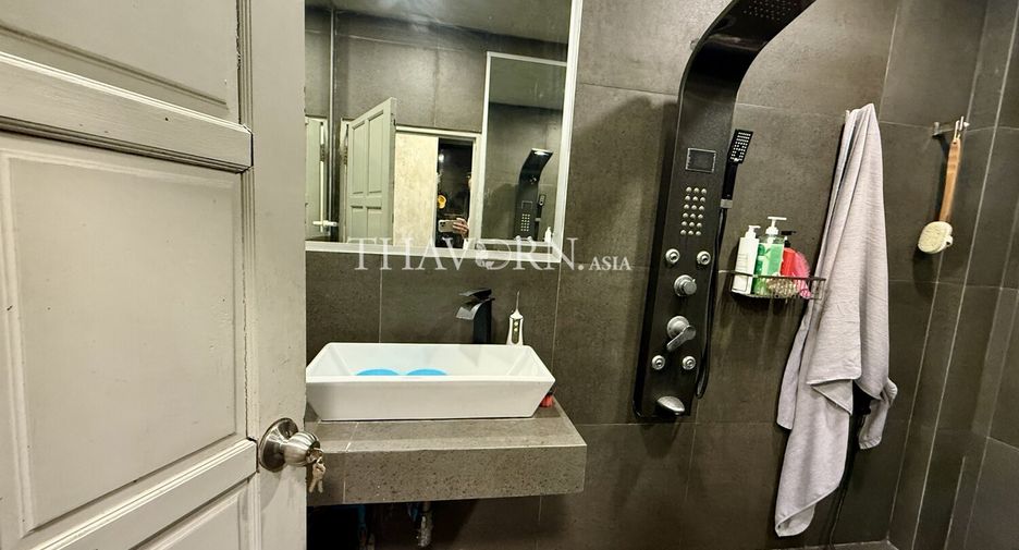 For sale 5 ベッドルーム house in Pratumnak, Pattaya
