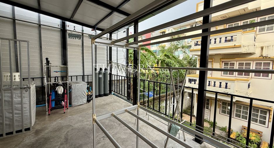 For sale 5 ベッドルーム house in Pratumnak, Pattaya