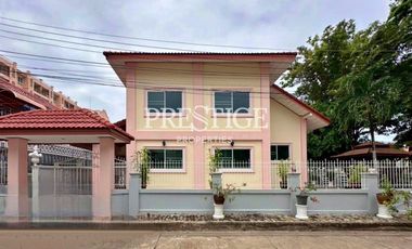 Casa en venta de 7 habitaciones en Bang Lamung, Chonburi