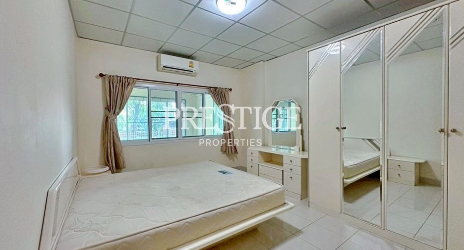 For sale 7 bedrooms house in Bang Lamung, Chonburi