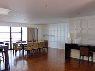 For rent 3 bed condo in Bang Lamung, Chonburi