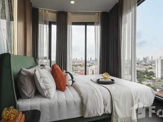 For sale スタジオ condo in Khlong Toei, Bangkok
