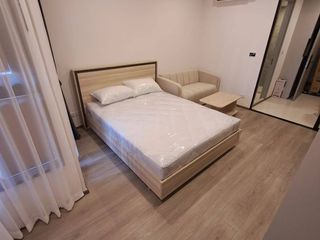 For sale スタジオ condo in Huai Khwang, Bangkok