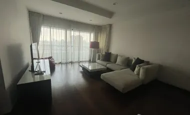 For rent 3 bed condo in Sathon, Bangkok