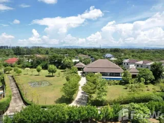 For sale 3 bed villa in Saraphi, Chiang Mai