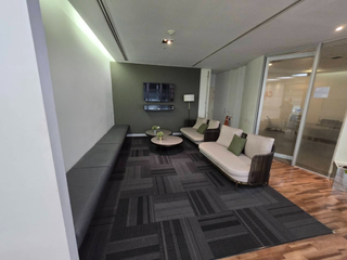 For rent 1 bed office in Watthana, Bangkok