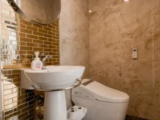 For sale 1 bed office in Khlong Toei, Bangkok